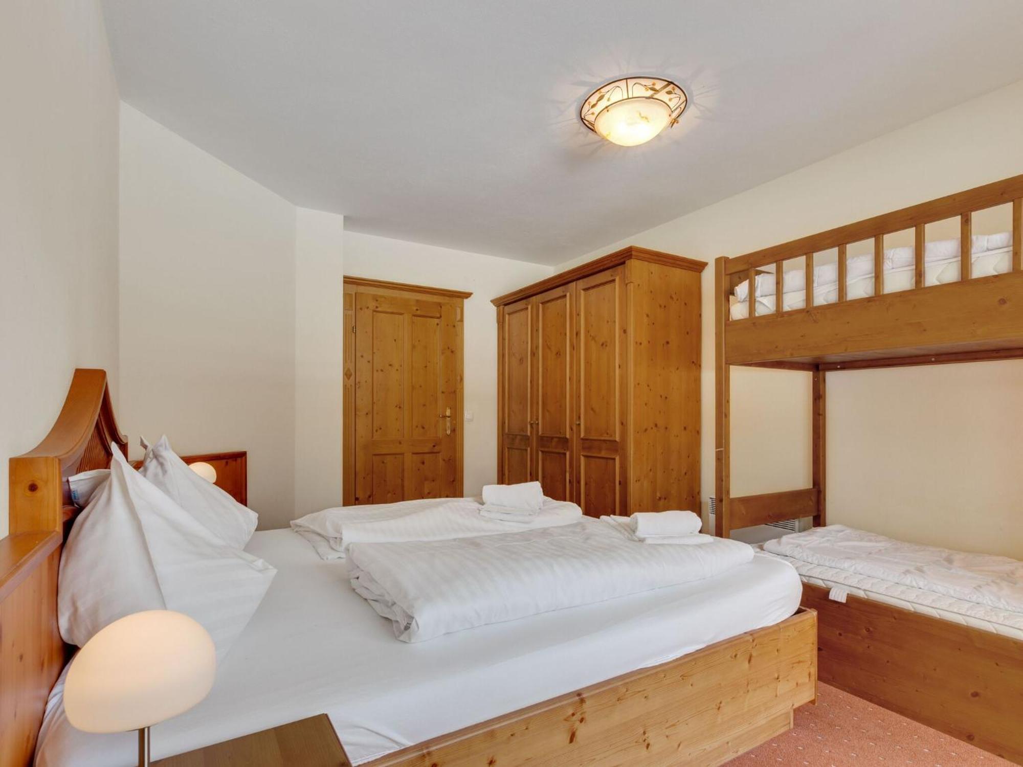 Chalet Apartment In Saalbach Hinterglemm Экстерьер фото