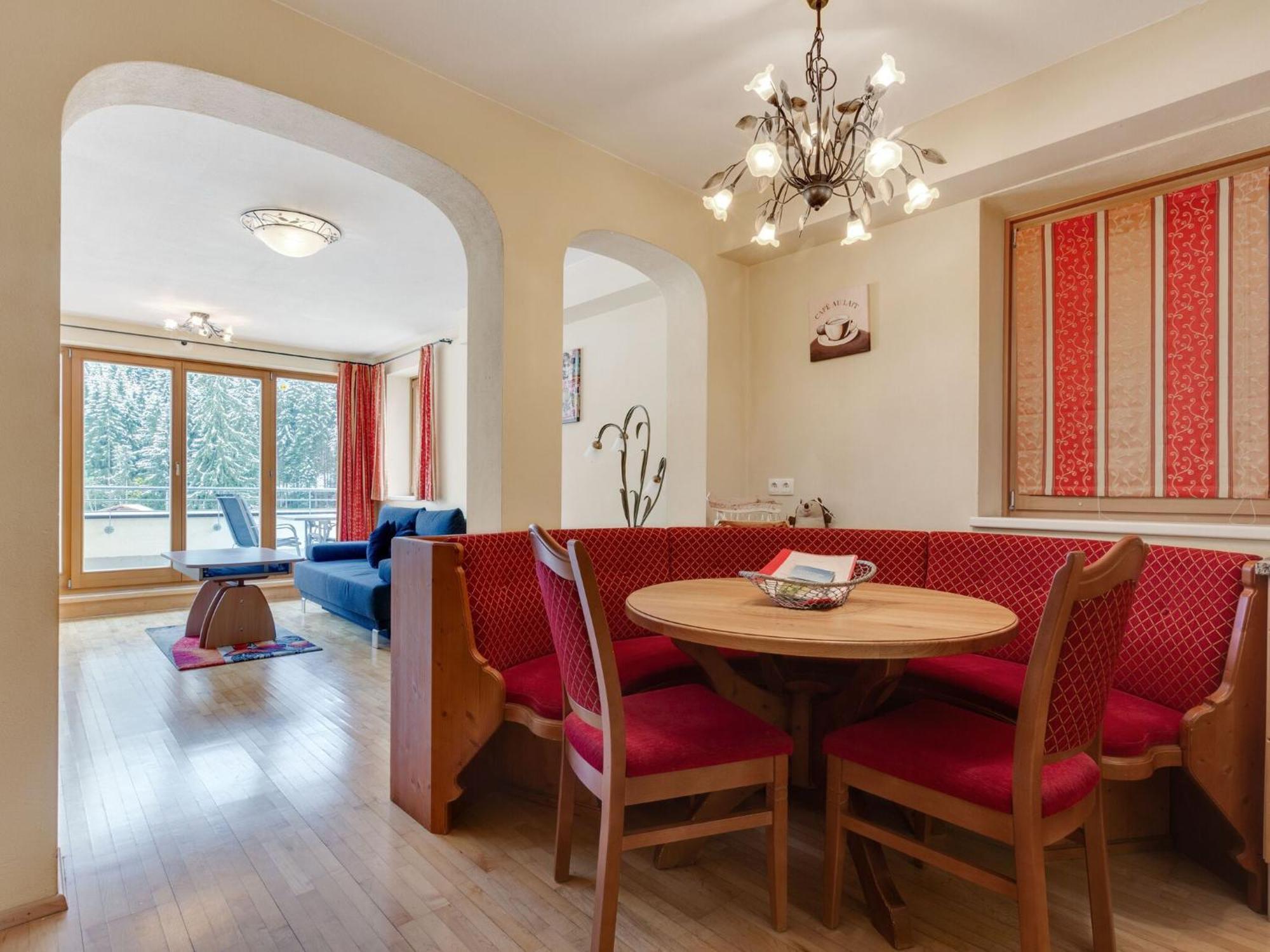 Chalet Apartment In Saalbach Hinterglemm Экстерьер фото