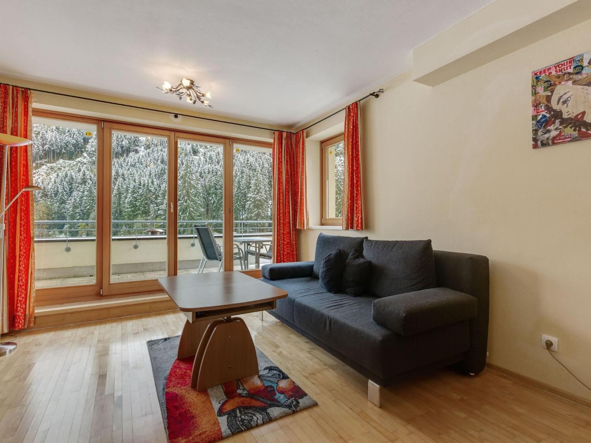 Chalet Apartment In Saalbach Hinterglemm Экстерьер фото